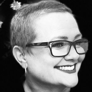 Meet your Posher, Dana